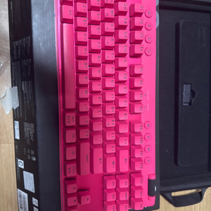 로지텍 PRO X TKL LIGHTSPEED