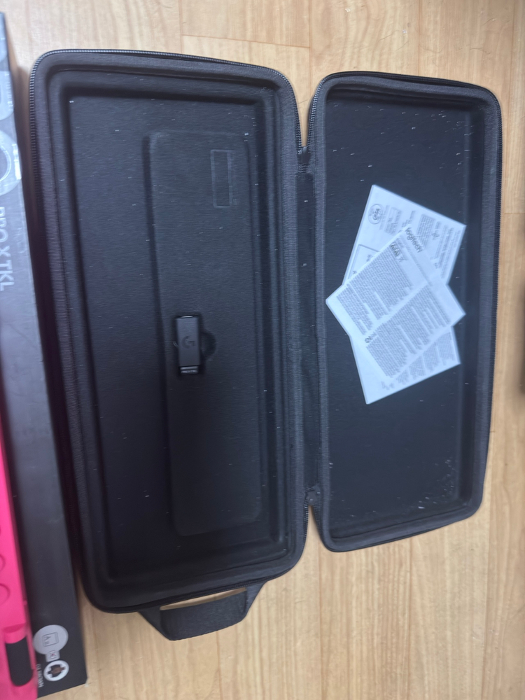 로지텍 PRO X TKL LIGHTSPEED--2