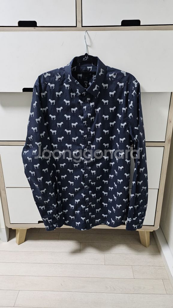 [M]H&M-슬림핏 남방셔츠(네이비)--0