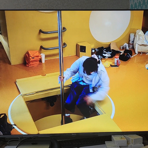 하이센스 65인치 4K UHD TV, 무상 A/S 있음