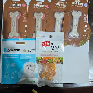 강아지 이갈이 간식 콘본 입니다(옥수수 성분 식용가능)