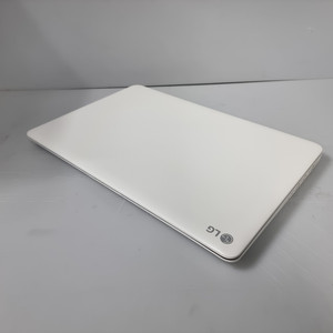 LG 울트라북 화이트 노트북 팝니다 사무용.반주용.인강