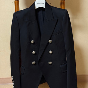 <옷장정리> Balmain _발망 금장 버튼 블레이져