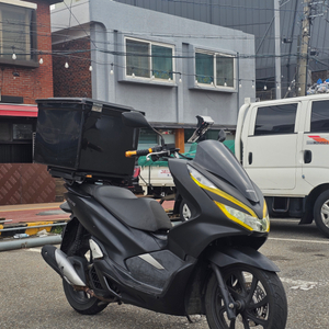 pcx125 19년형 4.6만Km 배달셋팅 팝니다
