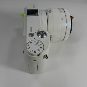 삼성 NX1000 2030만 화소 20-50mm 렌즈