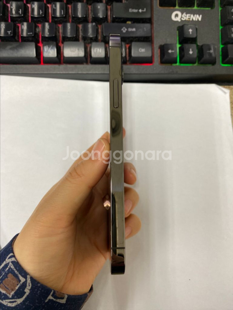 아이폰12프로 그래파이트 AA급 128G 배터리100%--5