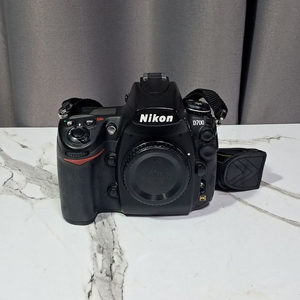 상태굿! 니콘 풀프레임 D700 바디셑 DSLR