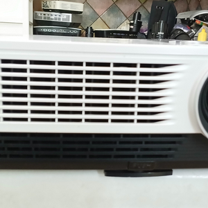 LG 5000안시 신품성능 BX650 중고 빔프로젝터