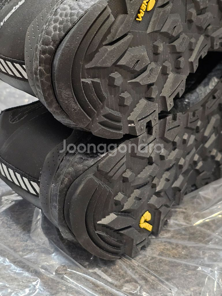 네파 블랙 고어텍스 등산화 270--5