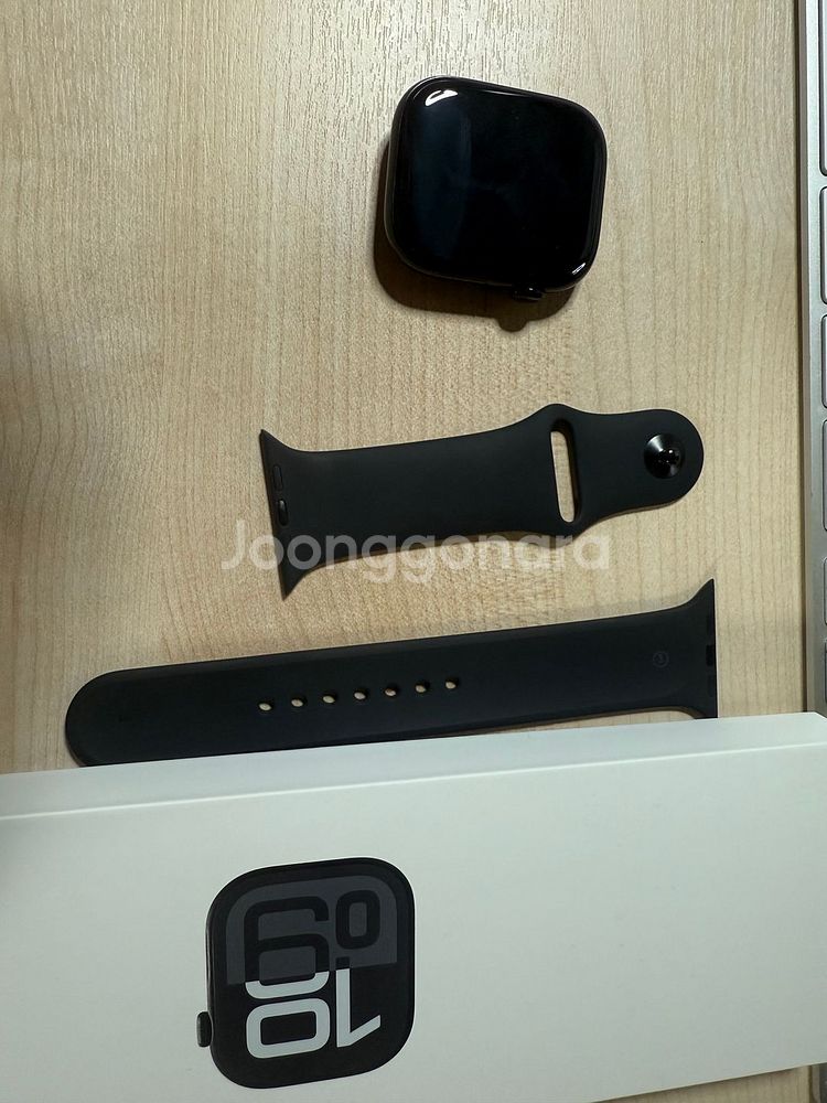 애플워치10 46mm gps 판매합니다--0