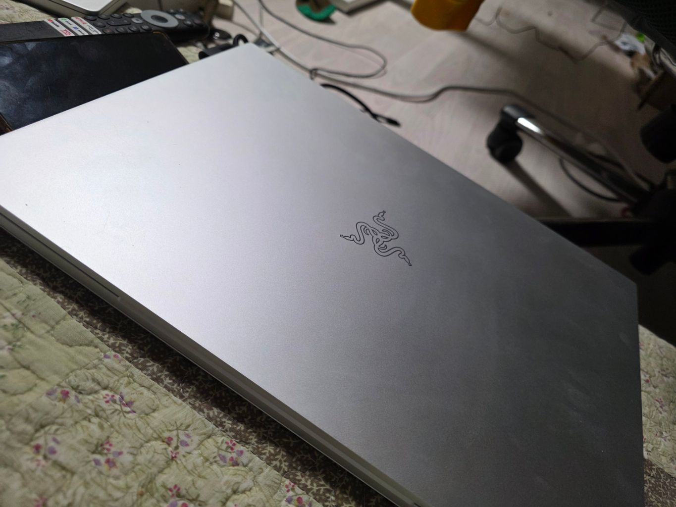 레이저 블레이드 18 14900hx 96gb 4tb