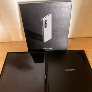 갤럭시 z폴드6 256GB (리퍼) SS급 새거 풀박스
