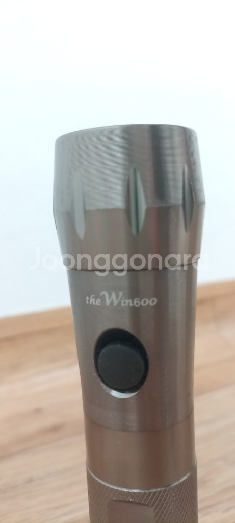 the Win600 손전등 새상품 Flashlight--4