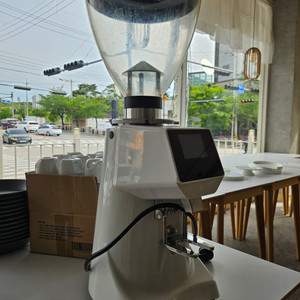 펠리체 그라인더