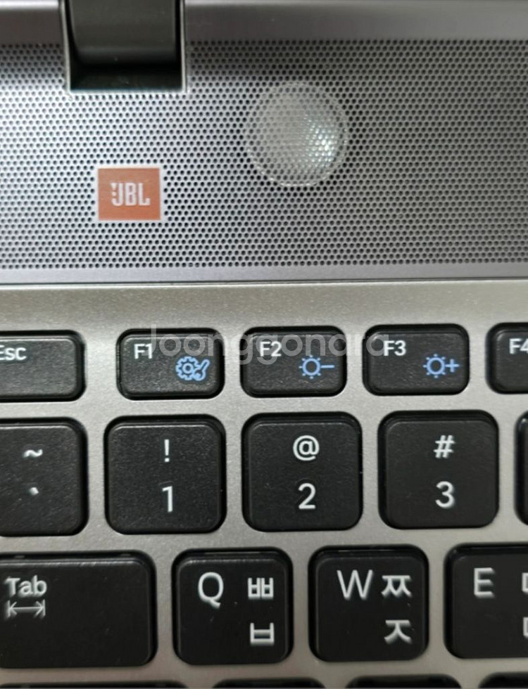삼성 15인치 JBL스피커 탑재 노트북 NT550P5C--2