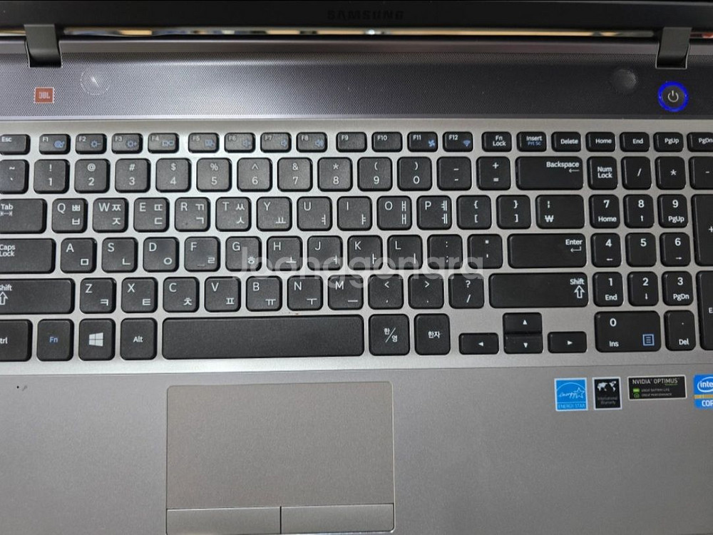 삼성 15인치 JBL스피커 탑재 노트북 NT550P5C--1