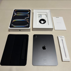 아이패드프로11 M4 WIFI 256GB+짭플펜슬신품