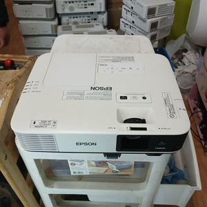 5500안시 신품성능 앱손EB-2065 중고빔프로젝터
