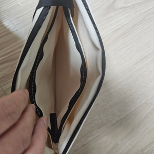 샤넬 파우치