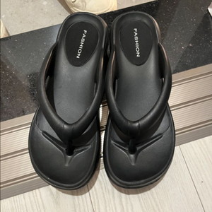 쪼리