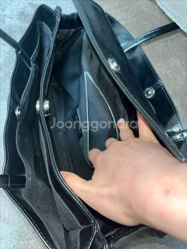 스퀘어라인 raja 라자백 블랙 숄더백 맥북수납가능--2
