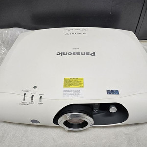 파나소닉PT-RZ370U/3500안시 레이저 풀HD