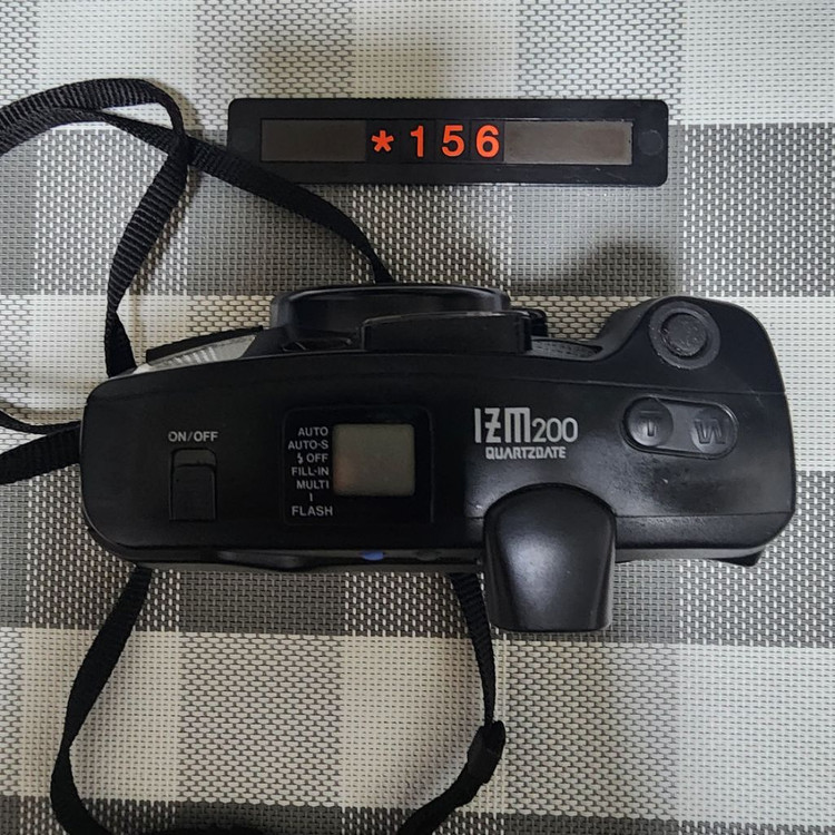 올림푸스 IZM 200 데이터백 필름카메라 이미지