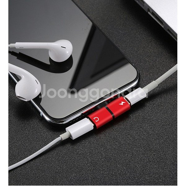 새 빨강색 차량용 8핀 T 듀얼 젠더 충전기 동시 고속--2