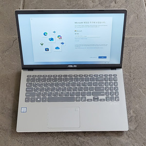 ASUS 8세대 노트북 팔고 보너스 드립니다