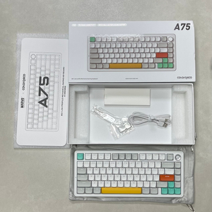 컬러레코 로우프로파일 기계식 3모드 RGB 키보드 신품