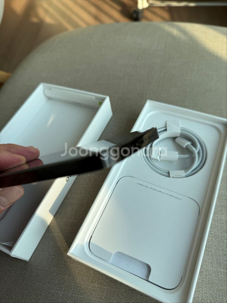 아이폰 14 Pro Max 블랙 256GB S급 자급제--4