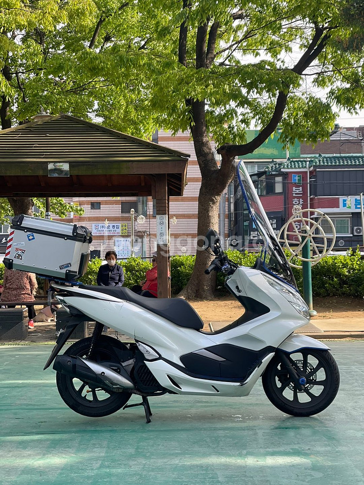 pcx125 20년식 3.9만Km 저렴하게 판매합니다--3