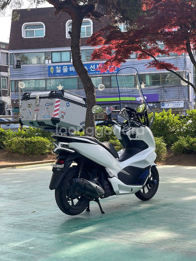 pcx125 20년식 3.9만Km 저렴하게 판매합니다--4