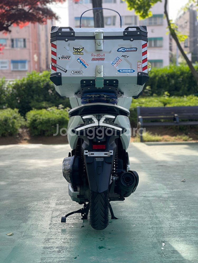 pcx125 20년식 3.9만Km 저렴하게 판매합니다--5