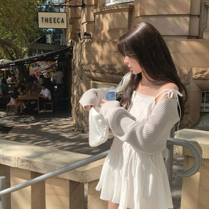 리브아워 볼레로