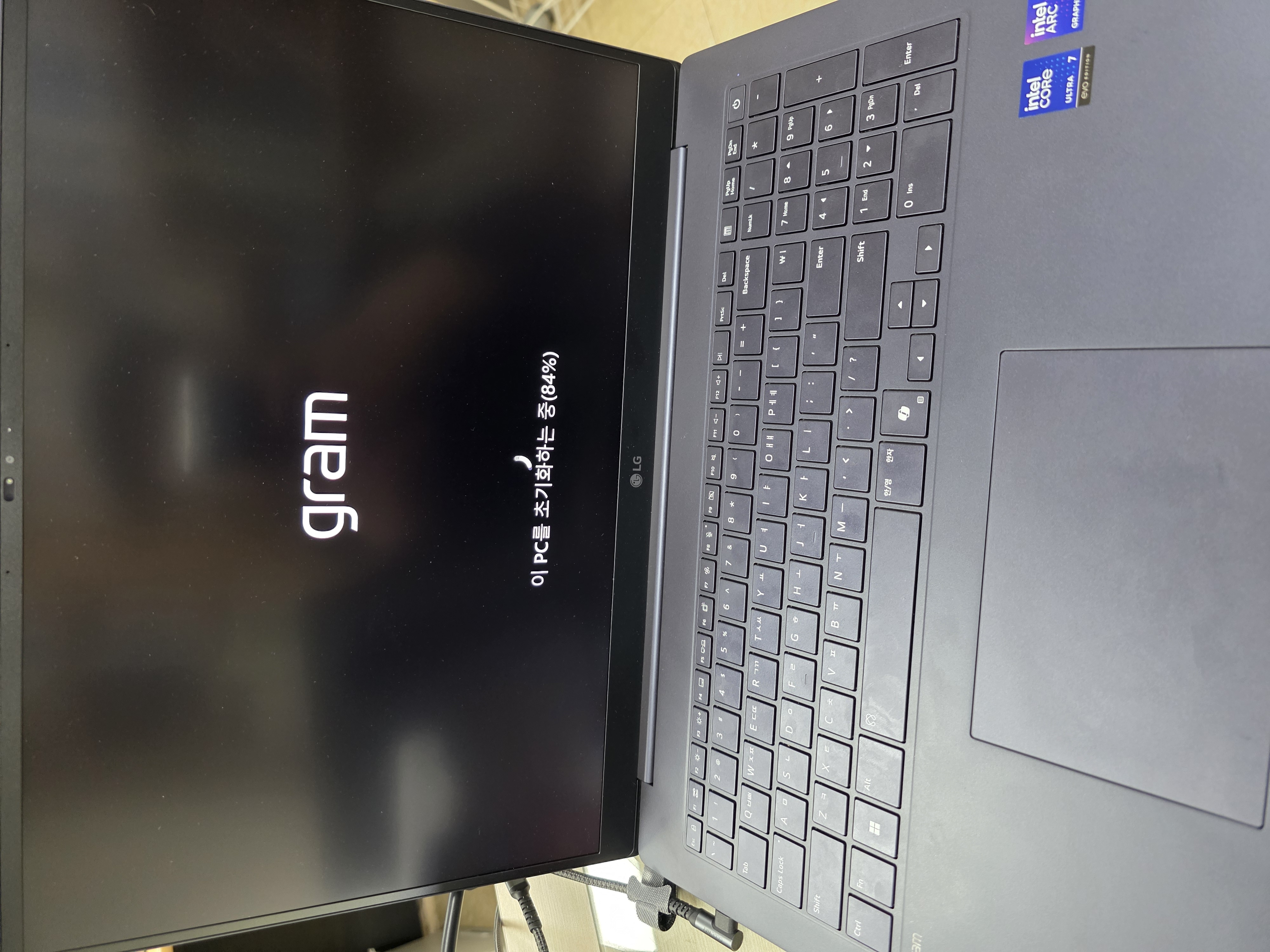 2025 그램 프로17인치 (i7, 32g) (17Z9