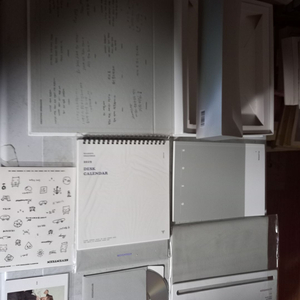 세븐틴 2019 그리팅 케이스안쪽 살짝 물자국 포카없음