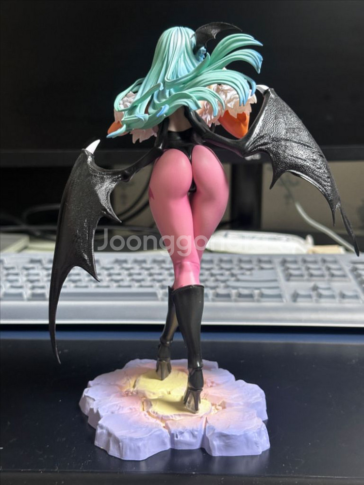 코토부키야 모리건 피규어--1