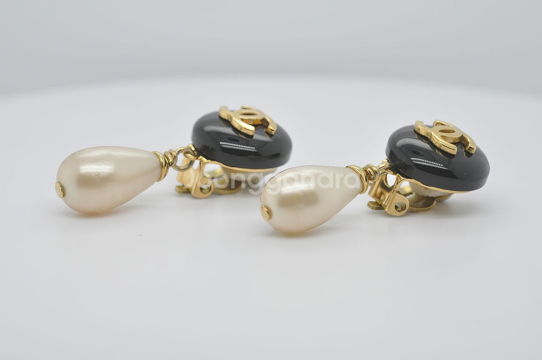 빈티지 샤넬 코코마크 95P 클래식 클립온 귀걸이--2