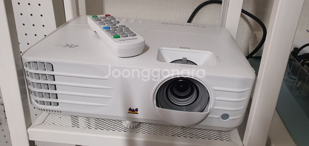 뷰소닉 4k 빔프로젝터 vx250 4k팝니다--1