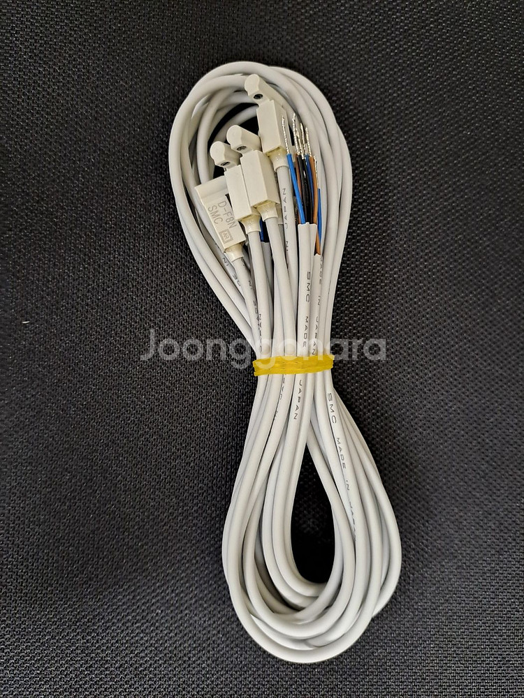 SMC 오토스위치 D-F8N.(10EA 묶음)--1