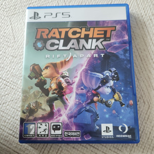 ps5 라챗앤클랭크 팝니다