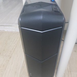 데스크탑 컴퓨터