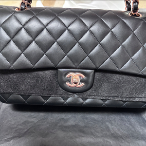 샤넬 클래식 미듐 새상품 풀셋