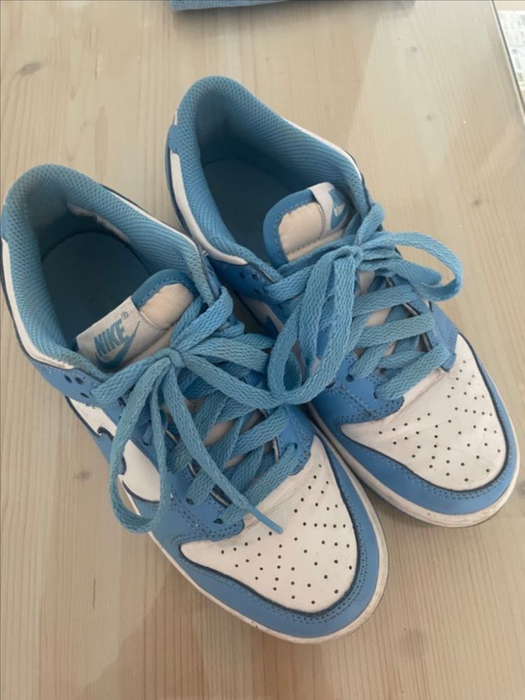 나이키 덩크로우 unc 운동화 이미지