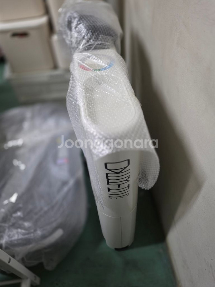새거 25만원 쿨거래 하실분)실내사이클 전현무자전거--0