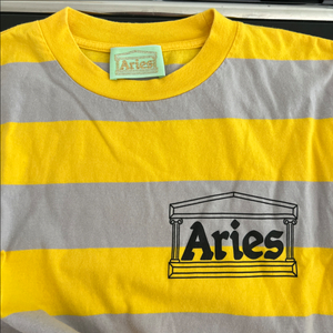 애리즈 스트라이프 티셔츠