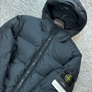 [S] 정품 스톤아일랜드 21FW 크링클랩스 후드 패딩