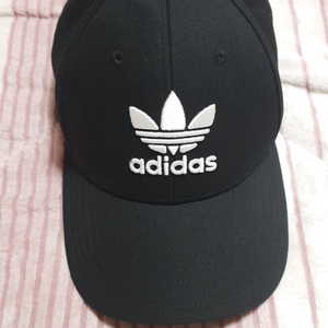 아디다스 여성볼캡 Free