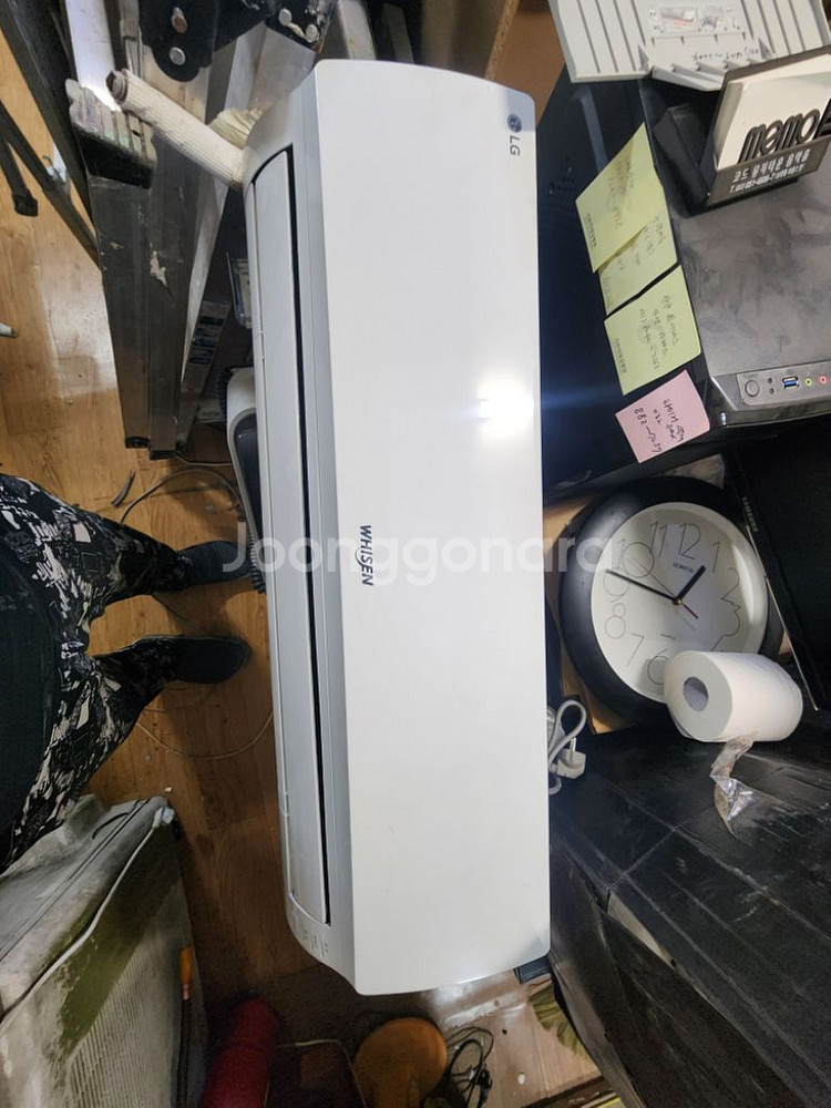 LG휘센 벽걸이 6평형 에어컨 팝니다.--0